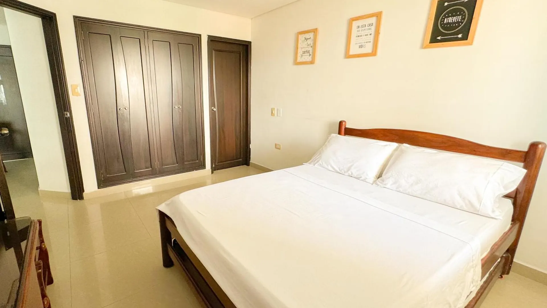 Apartamentos Brisa Rodadero Con Piscina - By Bedviajes Santa Marta  Kolumbien