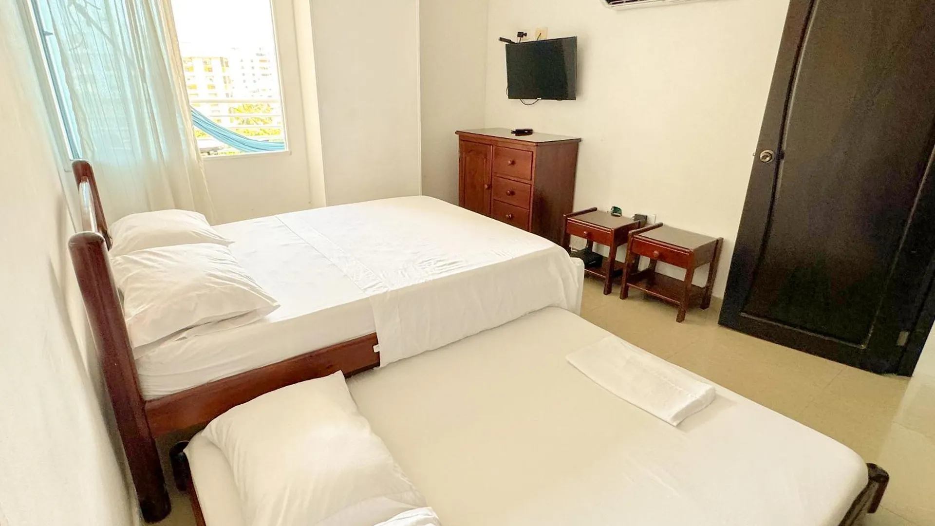 Apartamentos Brisa Rodadero Con Piscina - By Bedviajes Santa Marta  0*, Santa Marta (Magdalena)