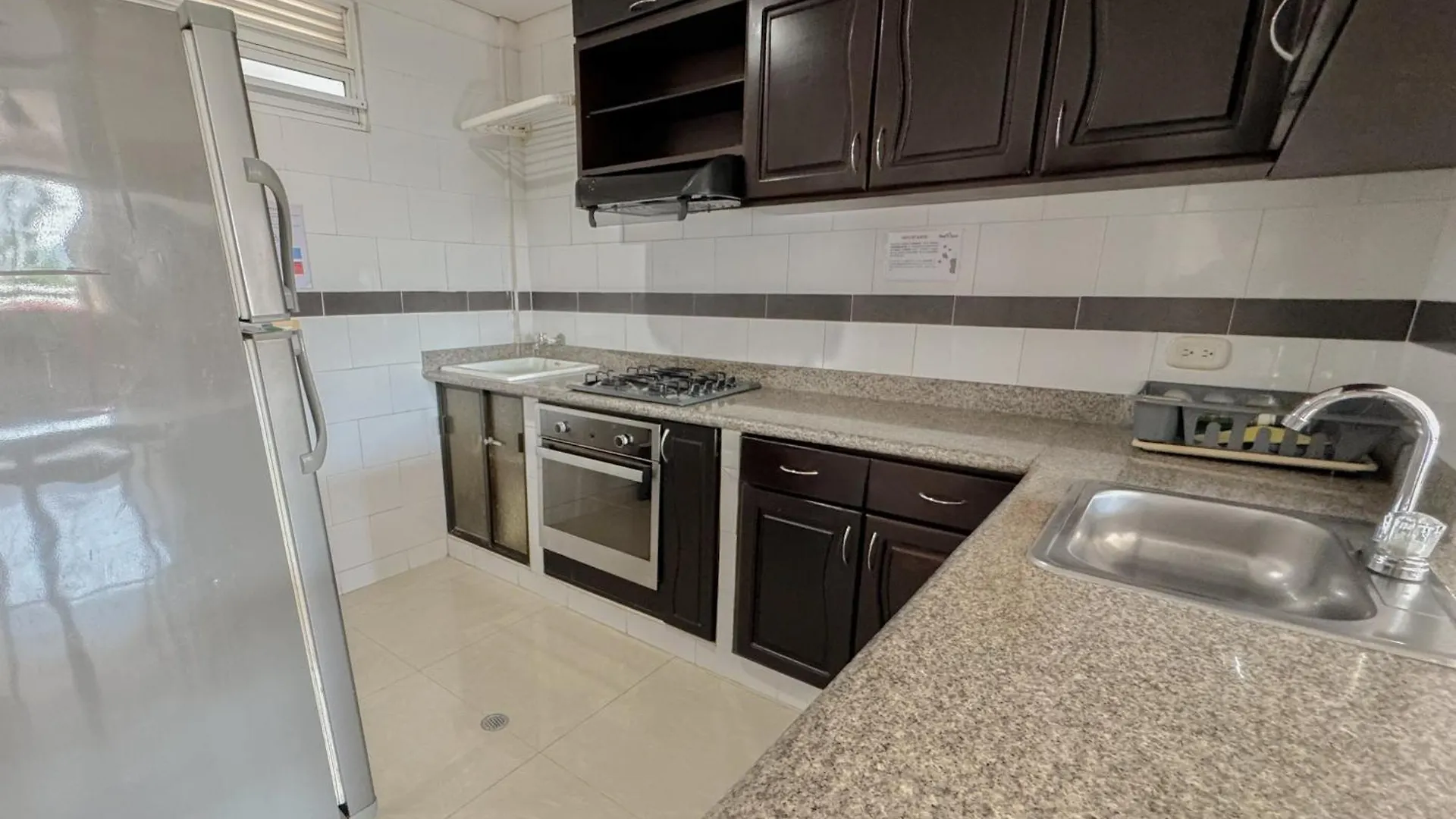 Apartamentos Brisa Rodadero Con Piscina - By Bedviajes Santa Marta